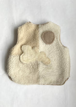 Load image into Gallery viewer, Fluffy Cloud Vest 4-6 Years