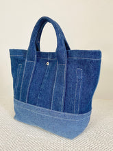 Load image into Gallery viewer, Mini Tote.