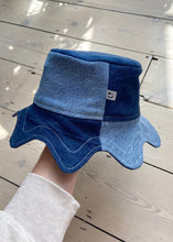 Load image into Gallery viewer, Little' Wiggler Hat